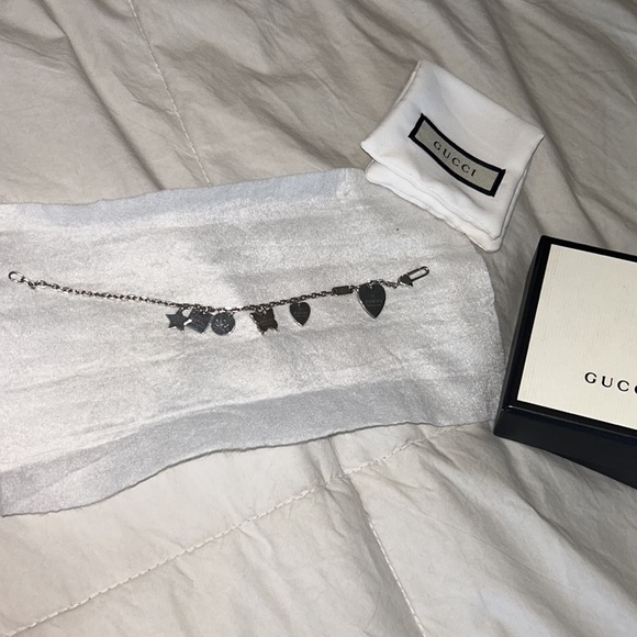 Authentic SS Gucci Bracelet With Dust Bag And Box - Picture 5 of 7